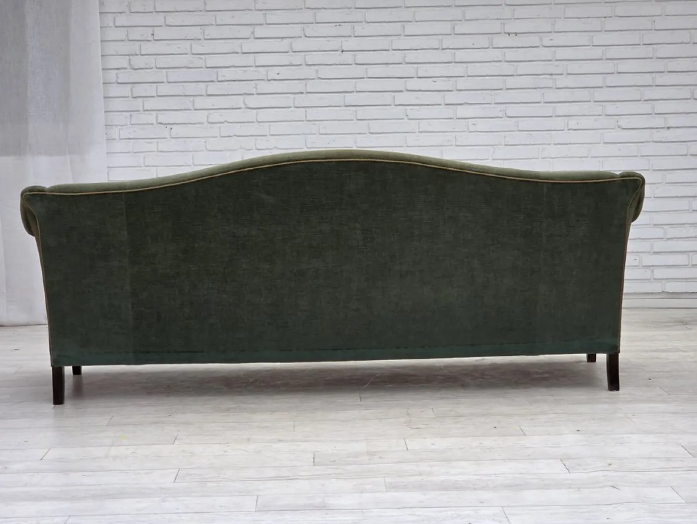 Dänisches 3-Sitzer Sofa in Grünem Möbel Velours, 1960er