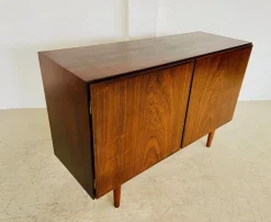 Dänisches Vintage Palisander Sideboard von Gunni Omann, 1960er