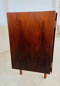 Dänisches Vintage Palisander Sideboard von Gunni Omann, 1960er