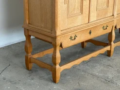 Dänisches Vintage Sideboard aus Eiche von Henning Kjærnulf, 1960er