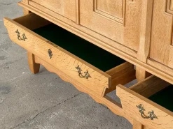 Dänisches Vintage Sideboard aus Eiche von Henning Kjærnulf, 1960er