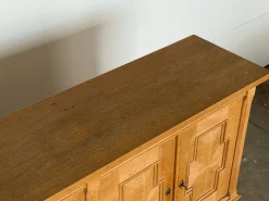 Dänisches Vintage Sideboard aus Eiche von Henning Kjærnulf, 1960er