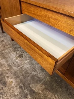 Dänisches Vintage Sideboard aus Teak von Nils Jonsson für Troeds, 1960er