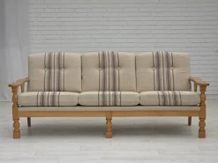 Dänisches Vintage 3-Sitzer Sofa aus Wolle & Eichenholz in Beige, 1970er