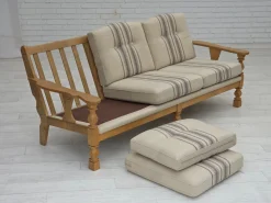 Dänisches Vintage 3-Sitzer Sofa aus Wolle & Eichenholz in Beige, 1970er