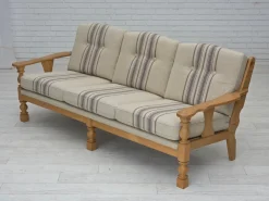 Dänisches Vintage 3-Sitzer Sofa aus Wolle & Eichenholz in Beige, 1970er
