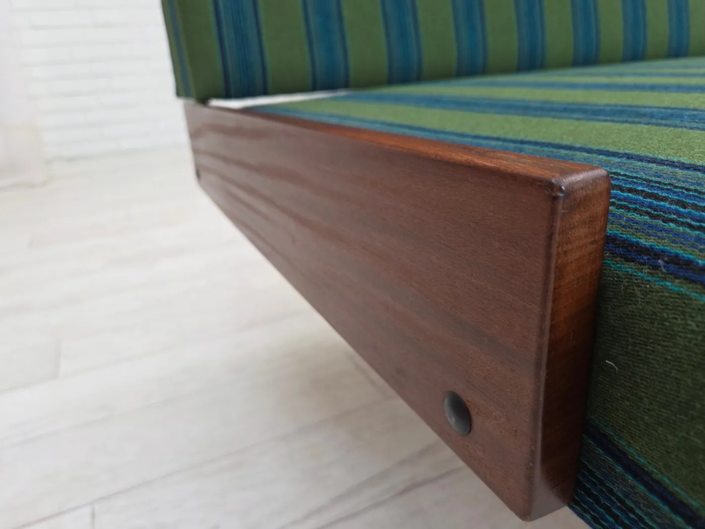 Dänisches Vintage Tagesbett aus Wolle & Teakholz, 1970er
