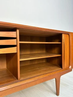 Dänisches Vintage Teak Sideboard von Bernhard Pedersen & Son, 1960er