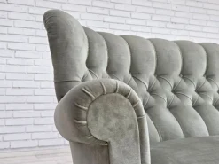 Dänisches Zwei-Sitzer Sofa in Hellgrünem Möbel Velours, 1960er