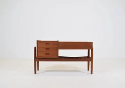 Dänische Teak Möbel mit Pflanzer von Arne Wahl Iversen für Vinde Møbelfabrik, 1961