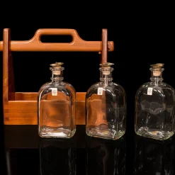 Dänische Vintage Teak Spiritus Tantalus und Glasflaschen, 3er Set