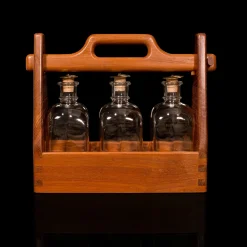 Dänische Vintage Teak Spiritus Tantalus und Glasflaschen, 3er Set