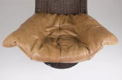 Drehbarer Sessel aus Rattan & Leder von Gerard Van Den Berg, 1970er