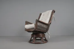 Drehbare und neigbare Rattansessel, Hocker & Couchtisch, Italien, 1960er, 6 . Set
