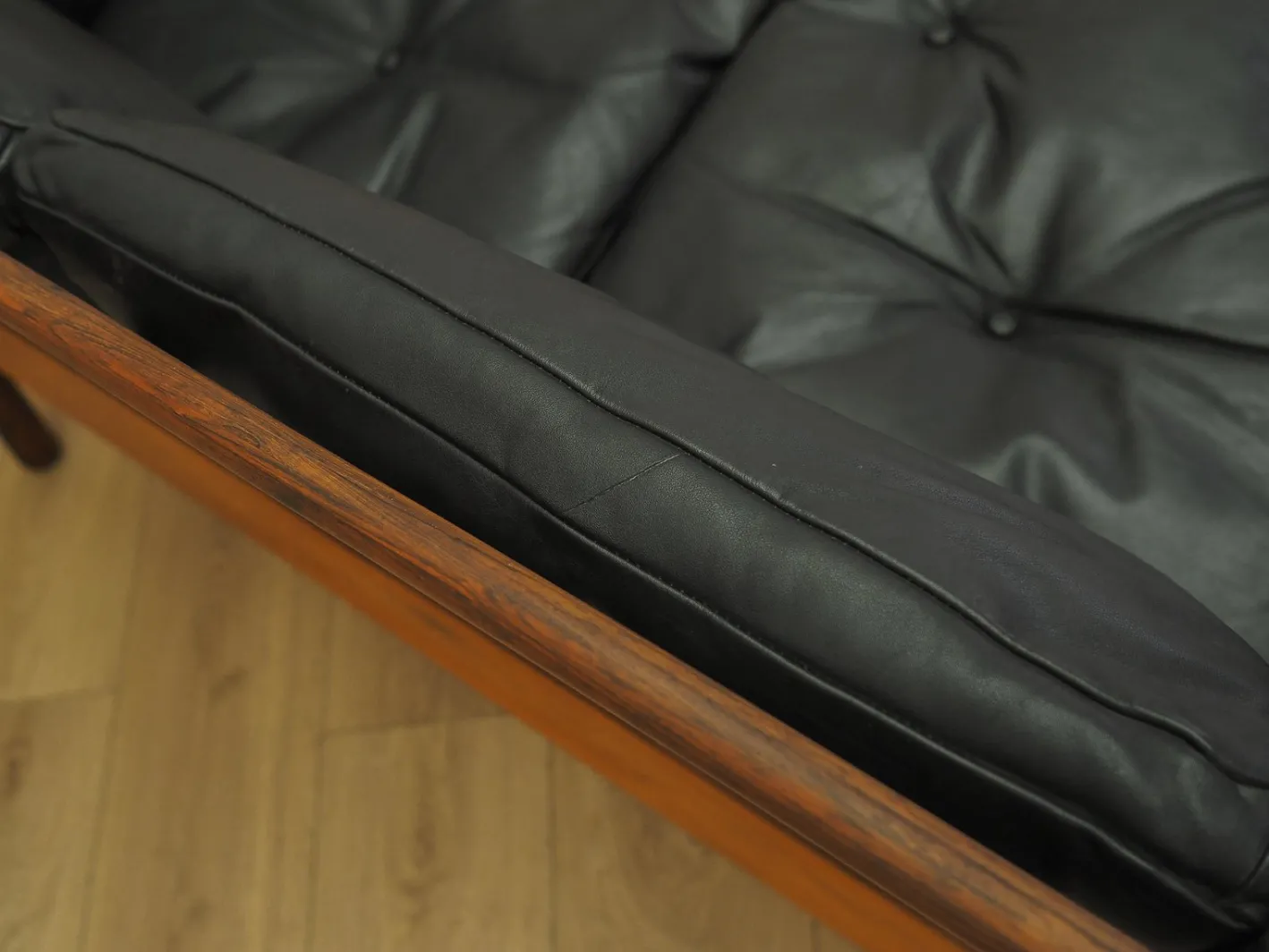 Drei-Sitzer Sofa aus Palisander und Leder von Gunnar Myrstrand für Källemo, 1960er