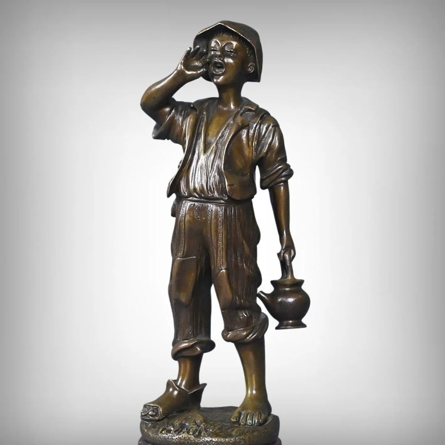 Dubois, der kleine Wasserträger aus Bronze, spätes 19. Jh