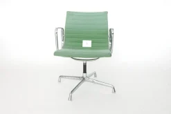 EA 108 Drehstuhl mit Gestell aus Aluminium von Charles & Ray Eames für Herman Miller / Vitra, 1970er