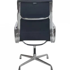 EA209 Stuhl aus Schwarzem Leder von Charles Eames, 2000er