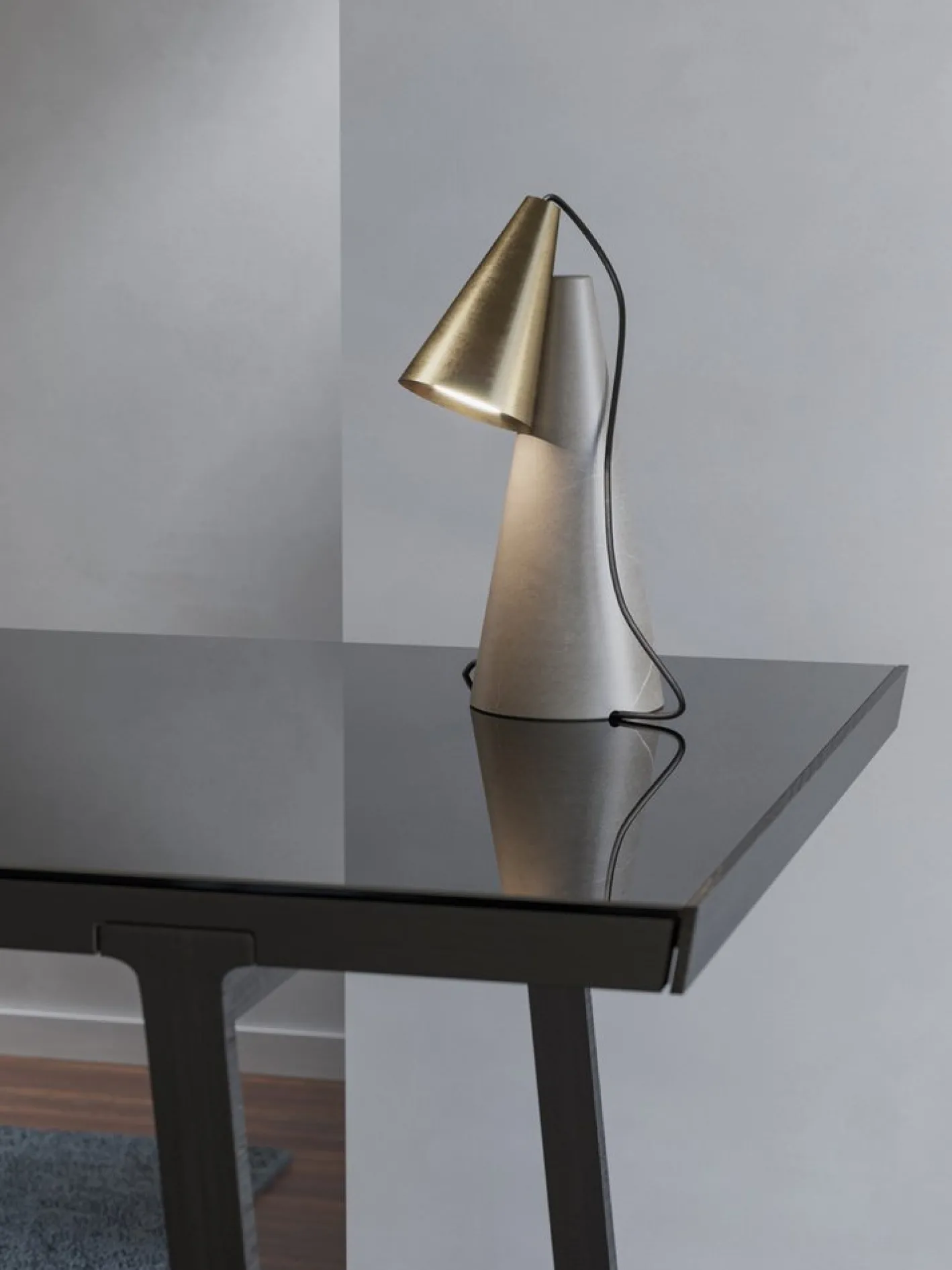 ED38.09 Tischlampe von Edizioni Design