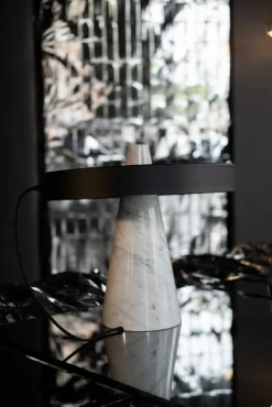 ED39.07 Tischlampe von Edizioni Design