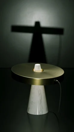 ED39.07 Tischlampe von Edizioni Design