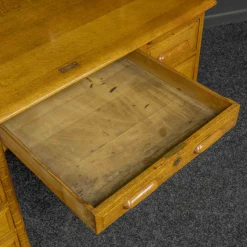 Edwardianischer Schreibtisch aus Eiche mit Rolltür