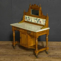 Edwardianisches Waschtischmodell aus Nussholz, 1890er