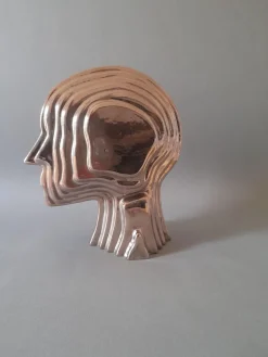 Edward Keramik Skulptur in Platin von Francesco Bellazecca