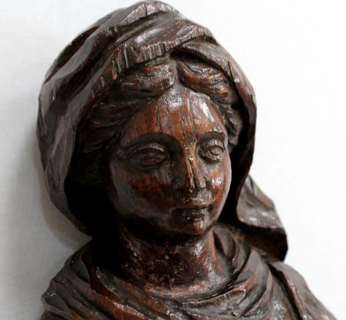 Eichenstatue eines Heiligen, 19. Jh