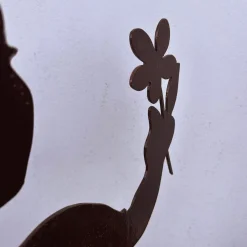 Eiserne Silhouetten von Kindern und Hirschen, 4 . Set