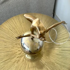 Eleanor Cardozo, Ribbon on World, 2011, Bronze