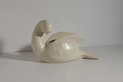 Elfenbeinfarbene Beswick Dove Vase aus Keramik, 1950er