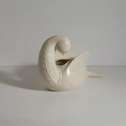 Elfenbeinfarbene Beswick Dove Vase aus Keramik, 1950er