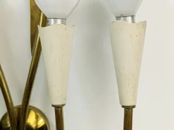 Elfenbeinfarbene Wandlampen aus Metall & Messing mit vier Leuchten, 1950er, 4er Set