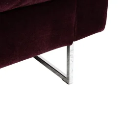 Embrace Sessel aus Stoff, Chrom, Velours und Samt in Lila, Violett und Aubergine mit Funktion von Brühl