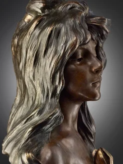 Emmanuel Villanis, Iris, 1890er, Bronze auf Marmorsockel