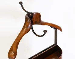 Englischer Deluxe Stummer Diener mit Hosenbügler, 1920er