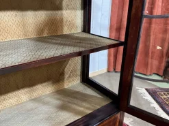 Englischer Vitrinenschrank aus Mahagoni, spätes 19. Jh
