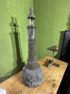 Englische Serpentine Lighthouse Lampe aus den 1930er Jahren von Unknown für Unknown, 1920er