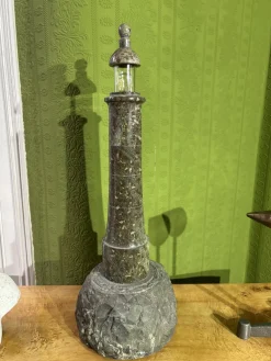 Englische Serpentine Lighthouse Lampe aus den 1930er Jahren von Unknown für Unknown, 1920er