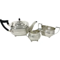 Englisches rechteckiges silbernes Teeservice, 1930er, 3er Set