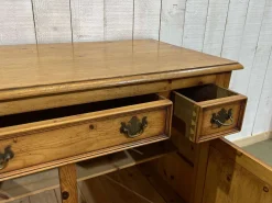 Englisches Sideboard aus Tannenholz, 1950er