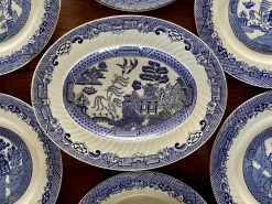 Englisches Steingut Tafelservice von Willow Barratts of Staffordshire, 1970, 7 . Set