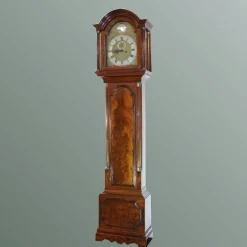 Englische Standuhr von John Lewis, London, 1770er