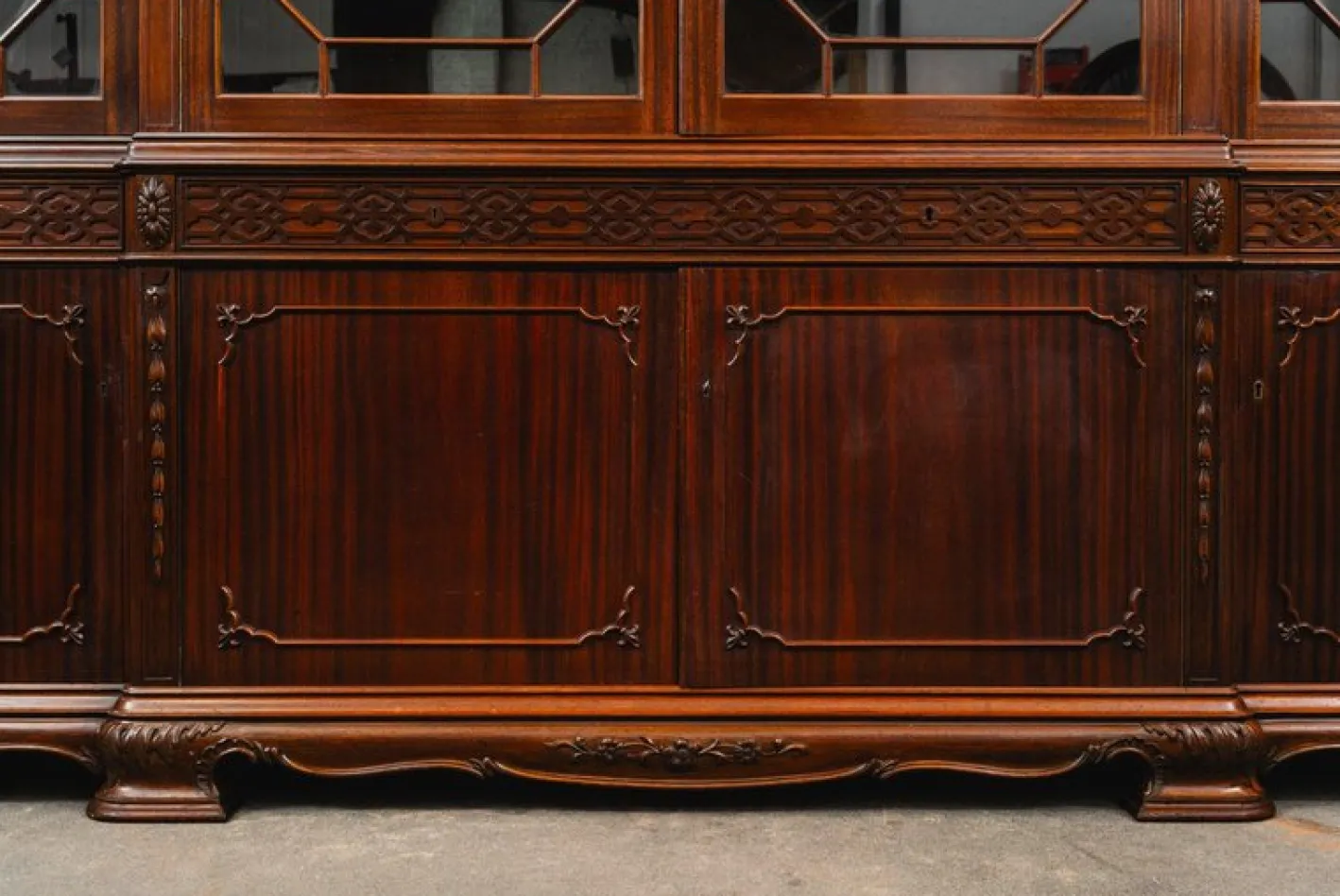 English Style Bookcase in Mahogany, Early 20th Century