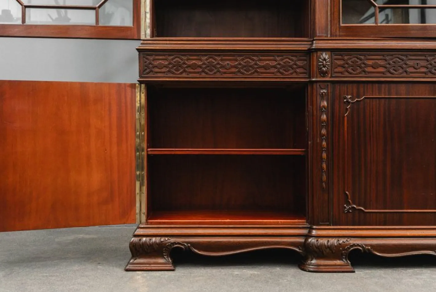 English Style Bookcase in Mahogany, Early 20th Century