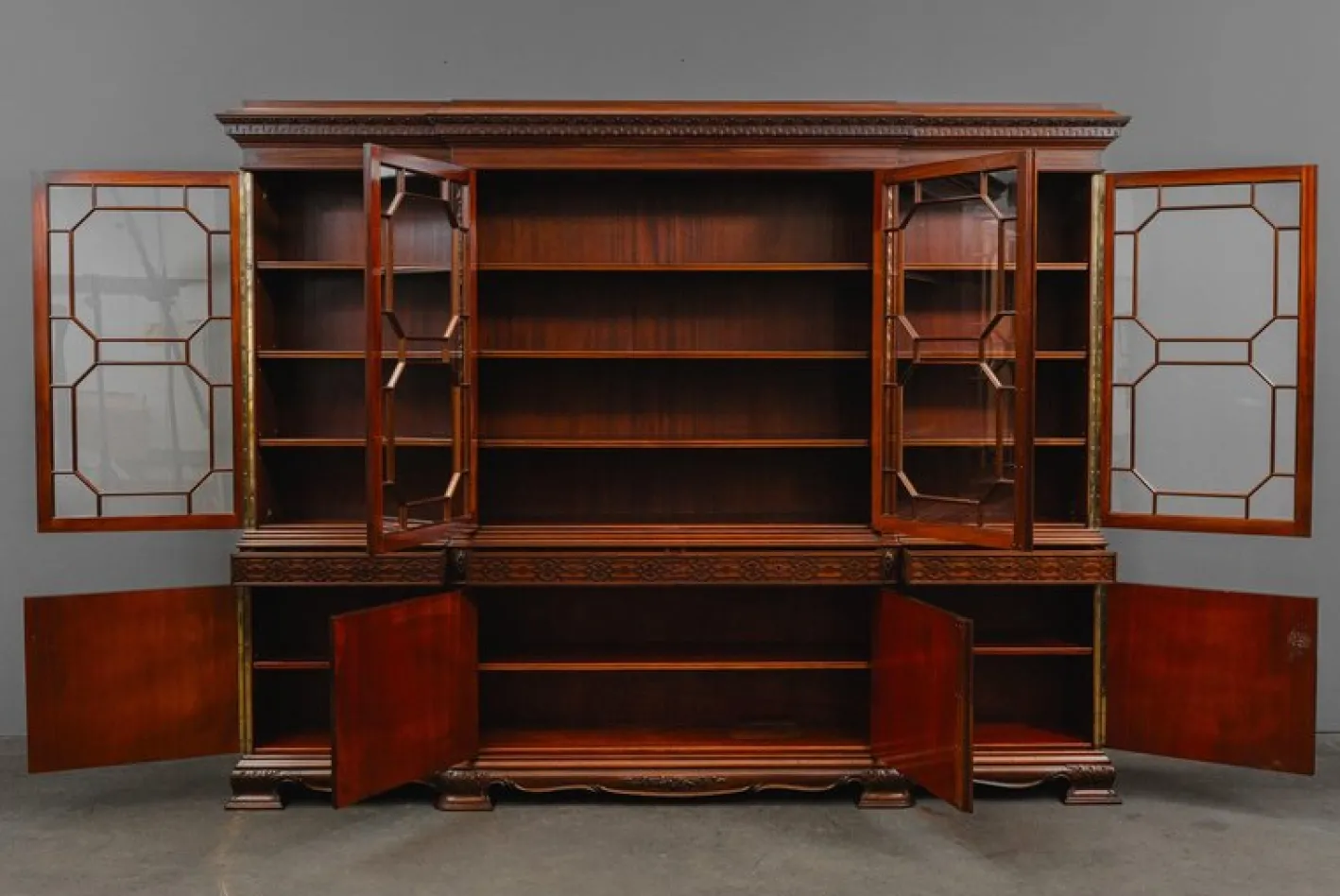 English Style Bookcase in Mahogany, Early 20th Century