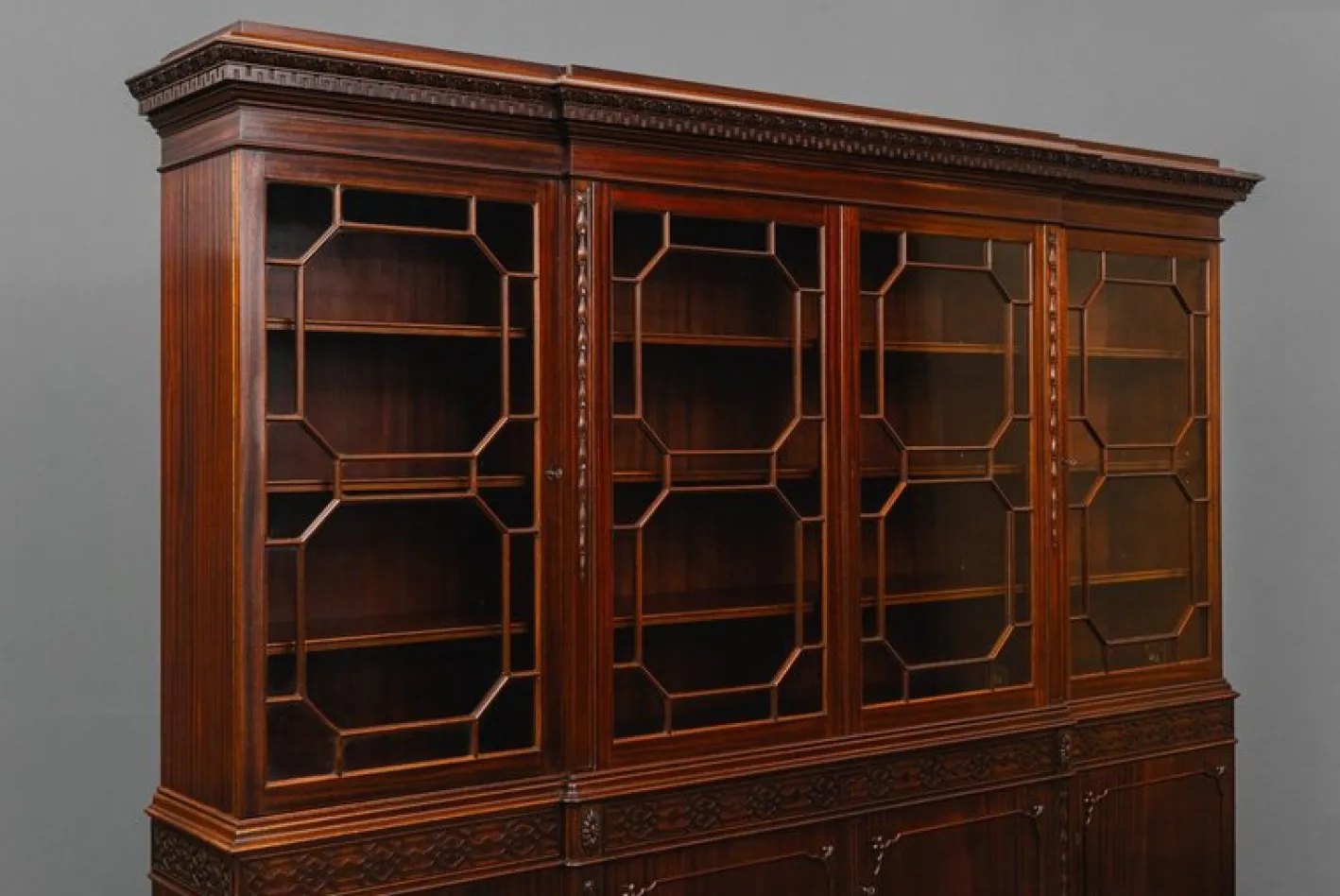 English Style Bookcase in Mahogany, Early 20th Century