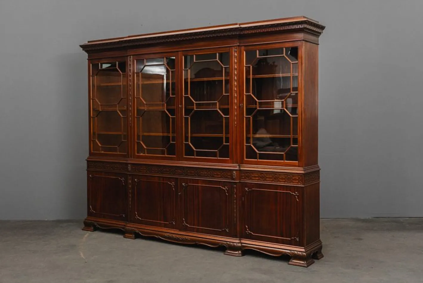 English Style Bookcase in Mahogany, Early 20th Century