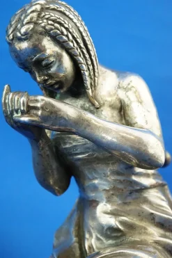 Enrico Bartoli, Skulptur der Mutterschaft, 1800er, Keramik in Silber